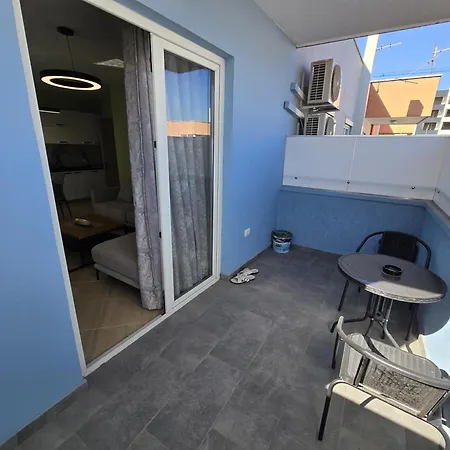 In Apartmán *